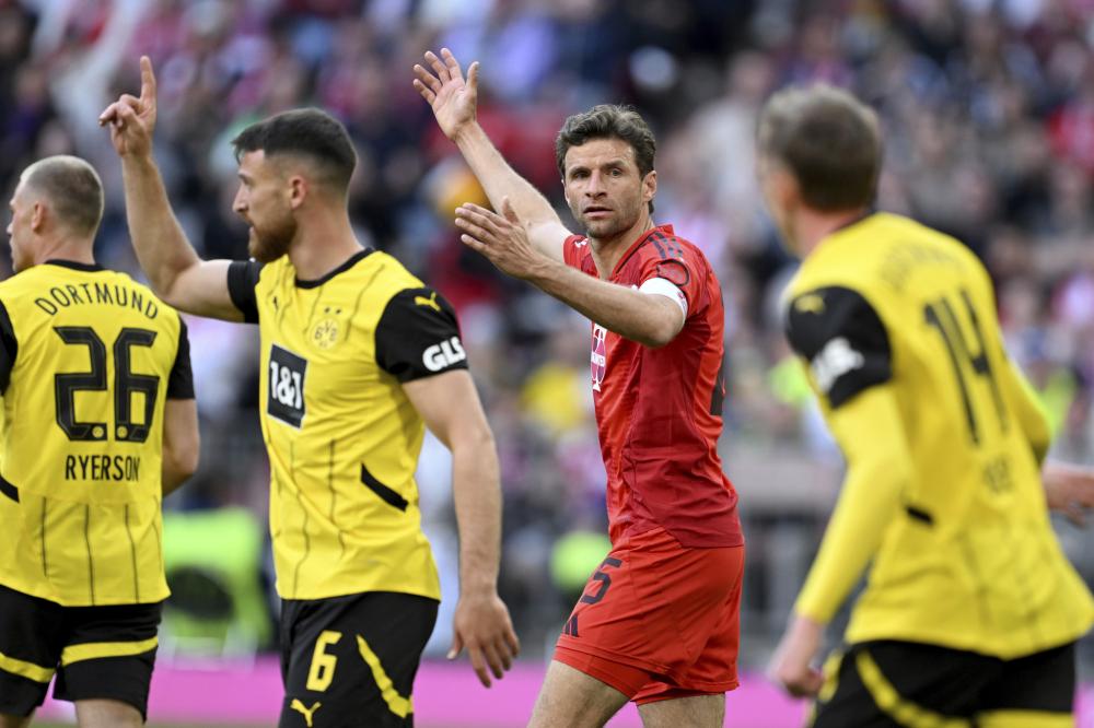 贡献颇大 贡献颇大